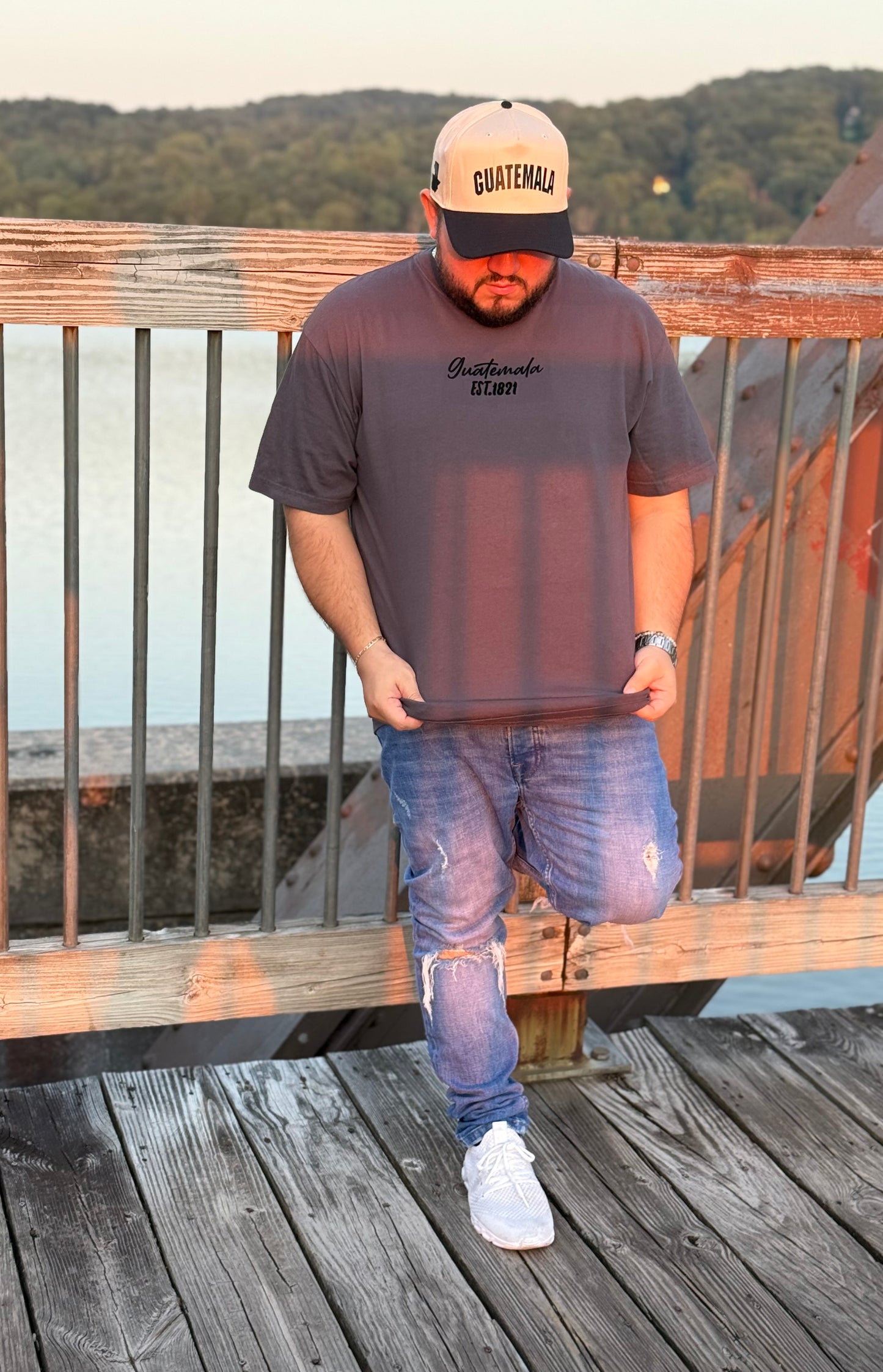 EST.1821 TEE GRIS
